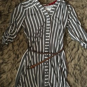 Passport gray and white dress top